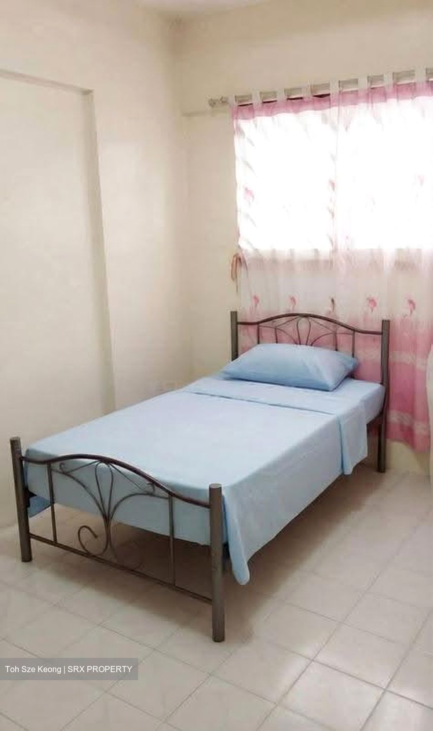 Blk 339 Jurong East Avenue 1 (Jurong East), HDB 3 Rooms #610352551